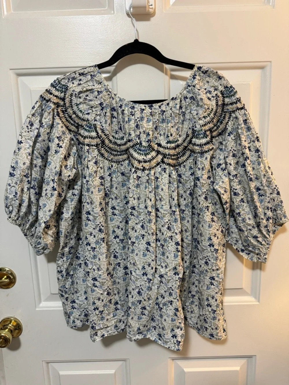 Johnny Was Tatiana Floral Embroidered Top Size Large $250